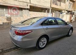 تۆیۆتا کامری